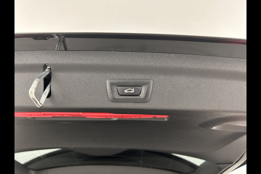 MINI Countryman 1.5 Aut. Cooper Longstone Black-Ed Pano-dak/Leder/Camera