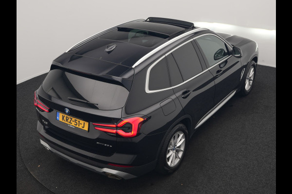 BMW X3 xDrive30e PHEV 293pk Dealer O.H | Trekhaak Af Fabriek | Panodak | 360 Camera | Lederen Sportstoelen Verwarmd | Cruise Control | Apple Carplay | Virtual | Navigatie | DAB | 18"L.M | Plug In Hybrid |