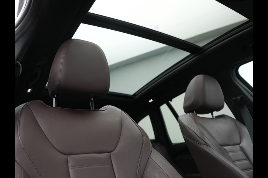 BMW X3 xDrive30e PHEV 293pk Dealer O.H | Trekhaak Af Fabriek | Panodak | 360 Camera | Lederen Sportstoelen Verwarmd | Cruise Control | Apple Carplay | Virtual | Navigatie | DAB | 18"L.M | Plug In Hybrid |