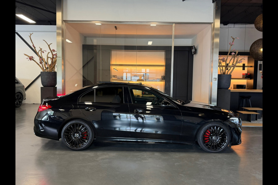 Mercedes-Benz C-Klasse 180 AMG Night Panorama Camera 63AMG Package
