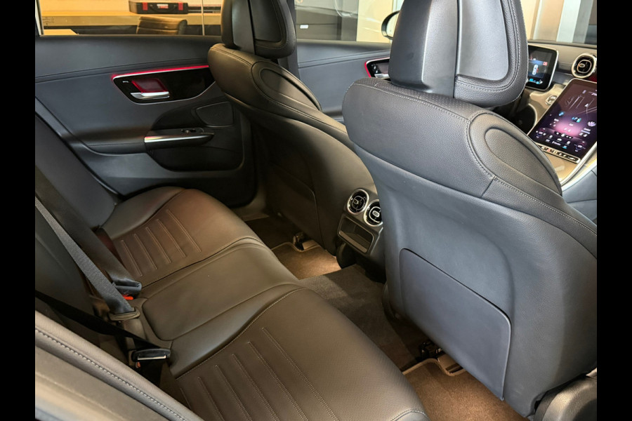Mercedes-Benz C-Klasse 180 AMG Night Panorama Camera 63AMG Package