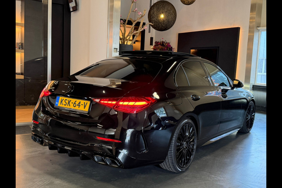 Mercedes-Benz C-Klasse 180 AMG Night Panorama Camera 63AMG Package