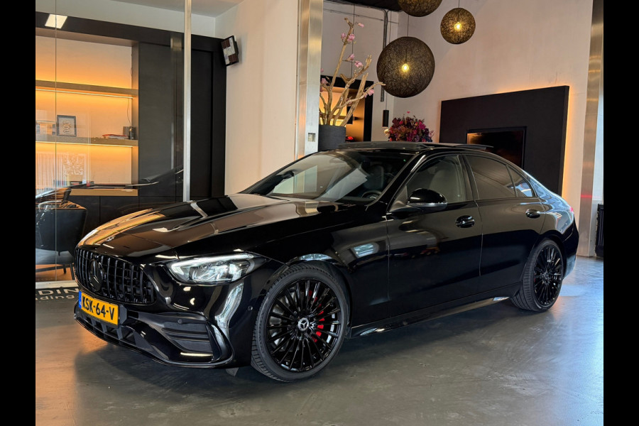 Mercedes-Benz C-Klasse 180 AMG Night Panorama Camera 63AMG Package