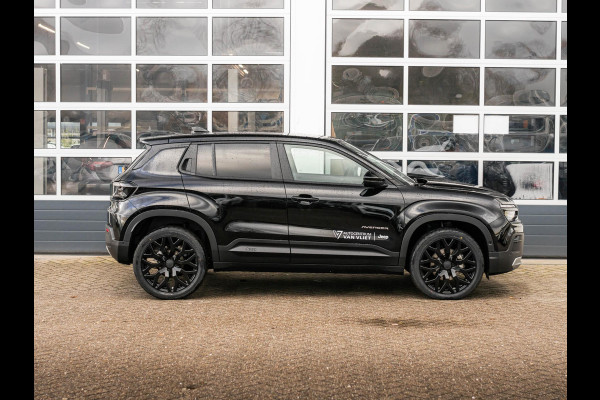 Jeep Avenger 1.2 e-Hybrid Summit | Infotainment Pack | Schuif/Kanteldak | Leder&Winter Pack | 19" Brute velgen