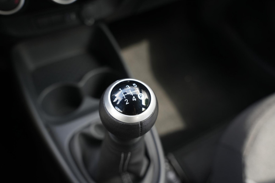 Toyota Aygo X 1.0 VVT-i MT