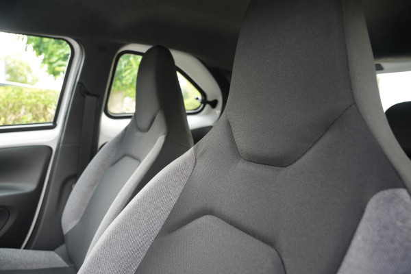Toyota Aygo X 1.0 VVT-i MT