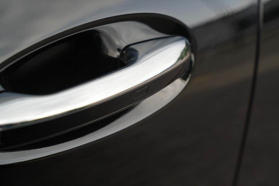 Mercedes-Benz GLC 400e 4MATIC AMG Line Panoramadak Burmester HeadUp Keyless Leer