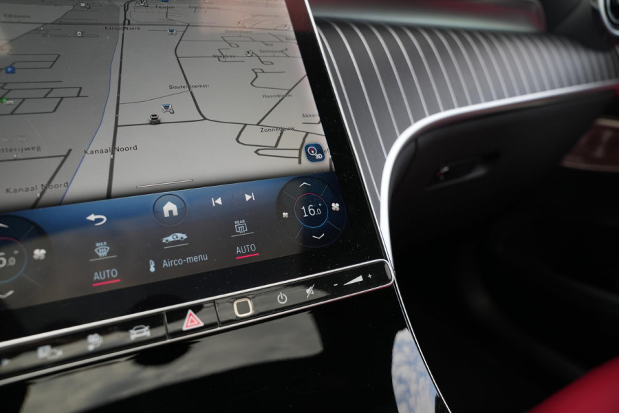 Mercedes-Benz GLC 400e 4MATIC AMG Line Panoramadak Burmester HeadUp Keyless Leer