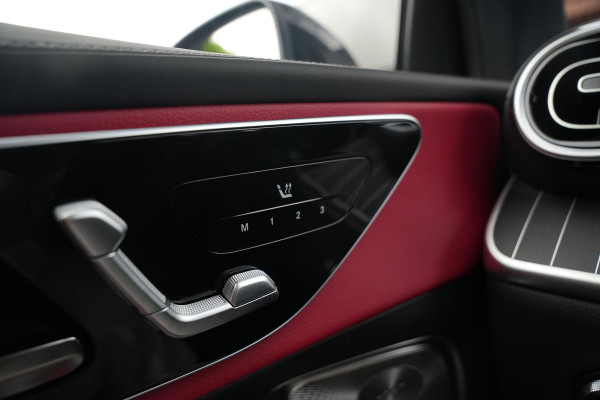 Mercedes-Benz GLC 400e 4MATIC AMG Line Panoramadak Burmester HeadUp Keyless Leer