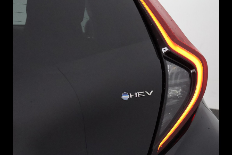 Toyota Aygo X Hybrid 115 Pulse | Adaptieve Cruise Control | Camera | Apple Carplay & Android auto |