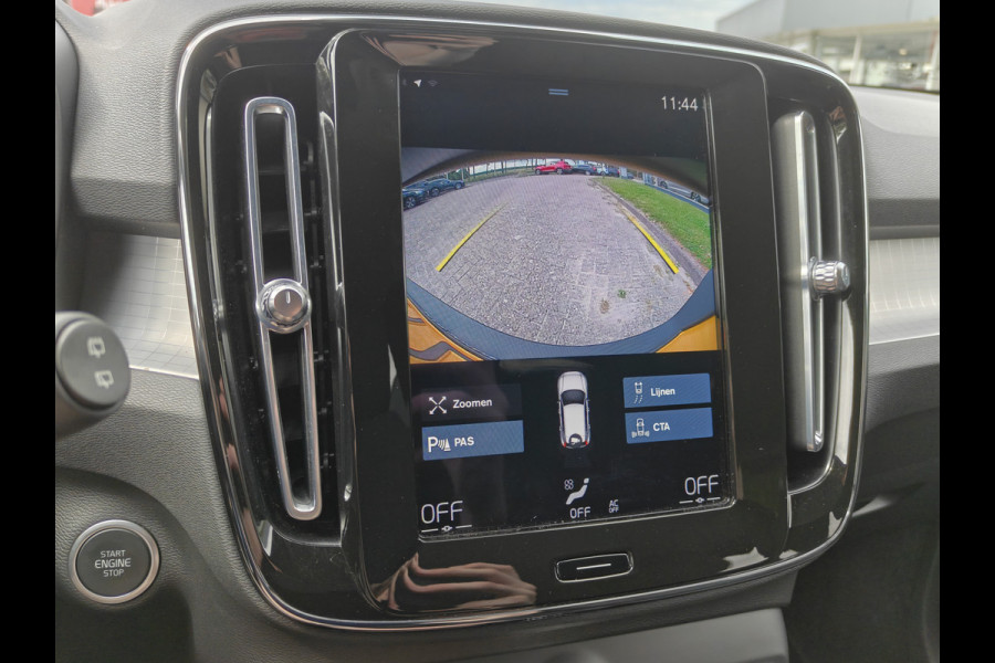 Volvo XC40 T2 130PK Automaat Business Pro | Adaptieve Cruise | Park assist camera | Dealer onderhouden