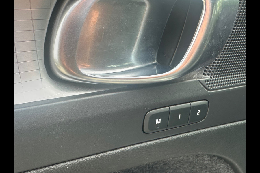 Volvo XC40 1.5 T5 Recharge Inscription Camera|DealerOnderh|