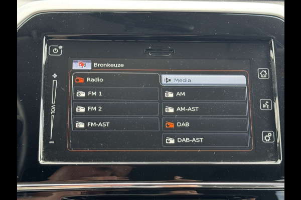 Suzuki Vitara 1.4 Boosterjet Select Smart Hybrid Trekhaak Camera Clima Carplay Adaptive Cruise Stoelverwarming