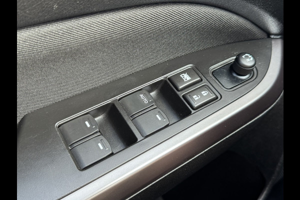 Suzuki Vitara 1.4 Boosterjet Select Smart Hybrid Trekhaak Camera Clima Carplay Adaptive Cruise Stoelverwarming