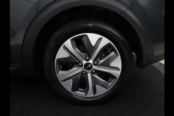 Kia e-Niro DynamicPlusLine 64 kWh | SOH 94,3% | Panoramadak | Memory | Leder | Stuur/stoel verwarming | Stoelventilatie | Dodehoek detectie | Cruise control | Carplay | Camera | Park assist | PHEV