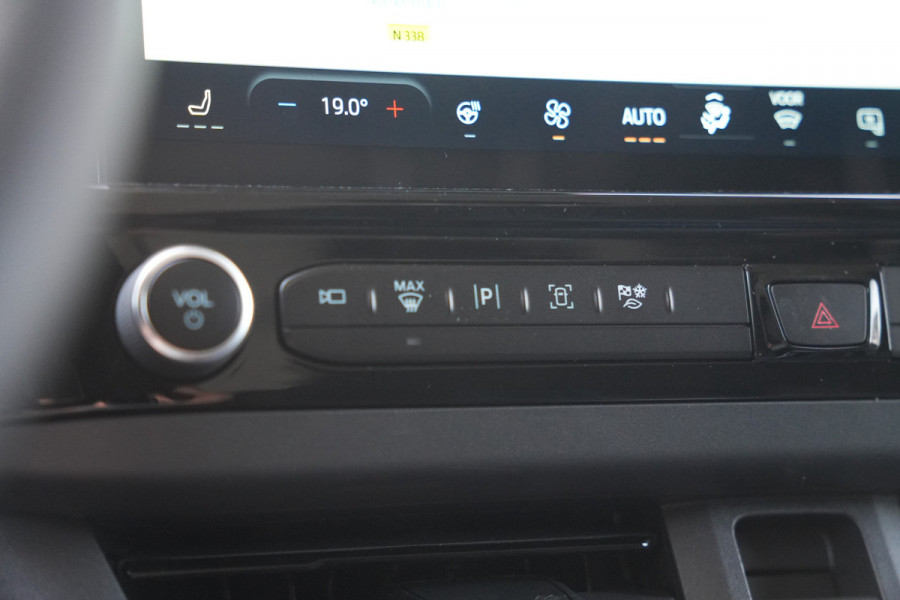 Ford E-Transit Custom 340 L2H1 Sport 71 kWh 218pk - ACC - DDS LED - Pro Power - Verwarmd stuurwiel - Navi - 360 Camera - Rijklaar