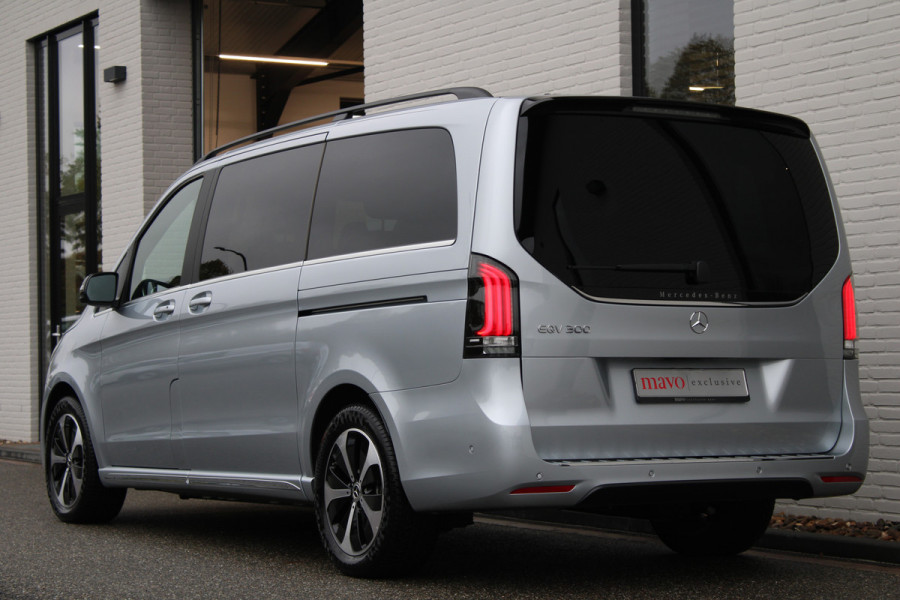 Mercedes-Benz Eqv 300 L2 / AMG / Luchtvering / 7-Persoons / Burmester / Elec Stoelen / Vol Opties / NIEUWSTAAT