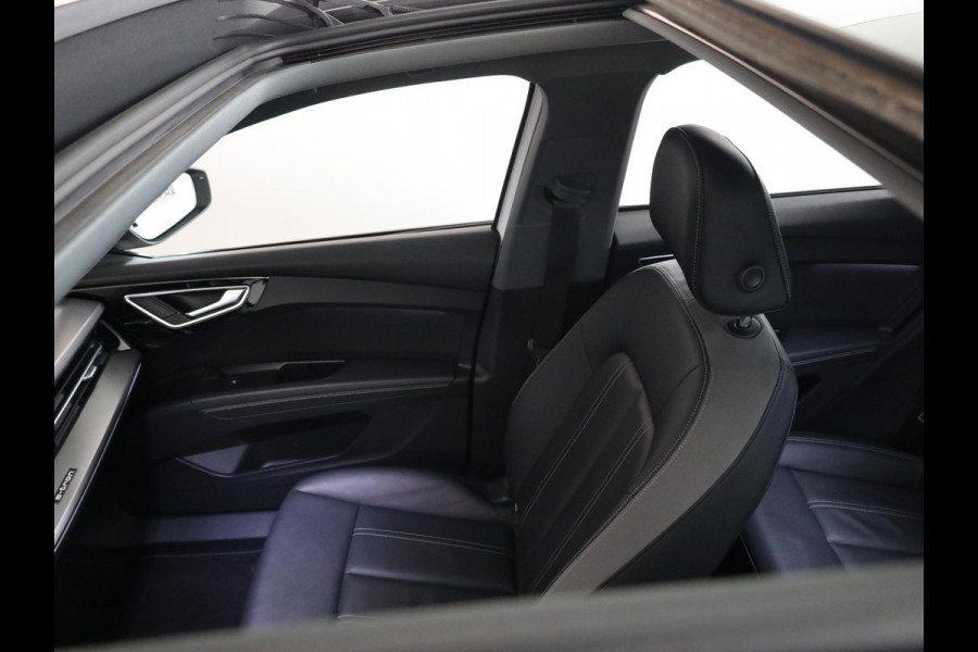Audi Q4 e-tron 40 S line 77 kWh 204pk | SOH 91,30% | Panoramadak | Lederen bekleding | Lichtmetalen velgen | Matrix Led