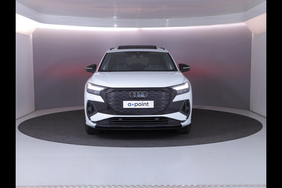 Audi Q4 e-tron 40 S line 77 kWh 204pk | SOH 91,30% | Panoramadak | Lederen bekleding | Lichtmetalen velgen | Matrix Led