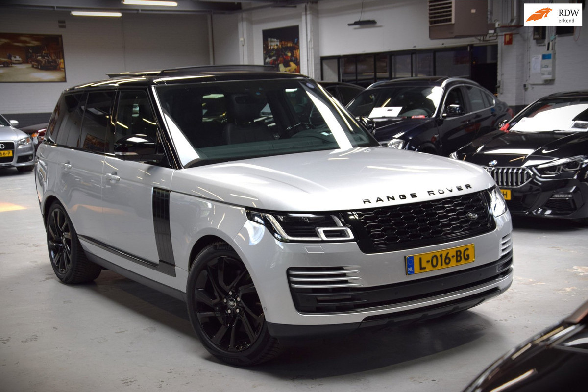 Land Rover Range Rover P400e Vogue SVO Premium Palette Silver