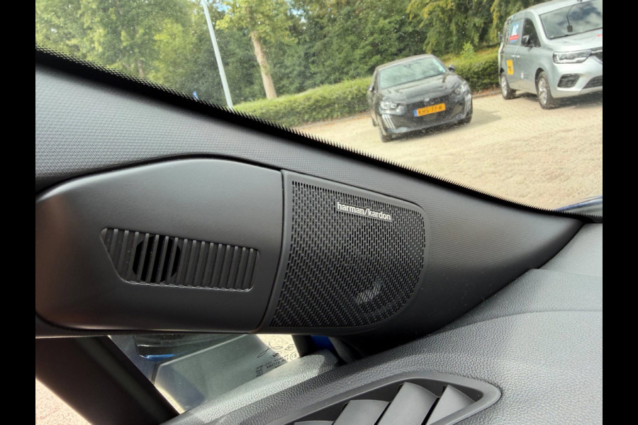 Renault Captur 1.6 E-Tech full hybrid 145 esprit Alpine Harman/Kardon Sound / 360 camera / Elektr voorst / WinterPack