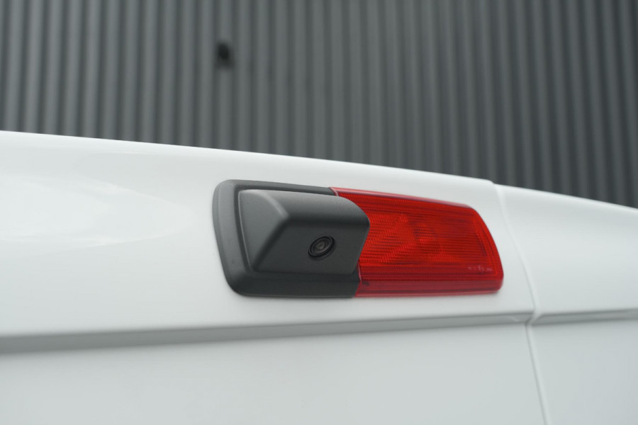 Renault Trafic E-Tech T29 L1H1 Advance 52 kWh | Laadruimte-pakket | Parkeerpakket | 3 fase lader | Camera