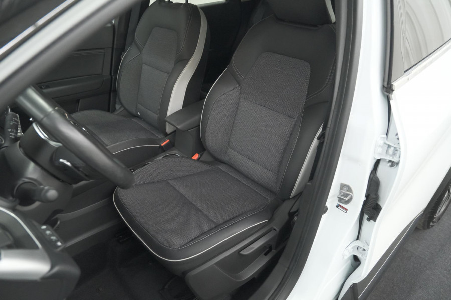 Renault Captur Mild Hybrid 160 techno | Trekhaak | Dodehoekdetectie | Camera | Navigatie