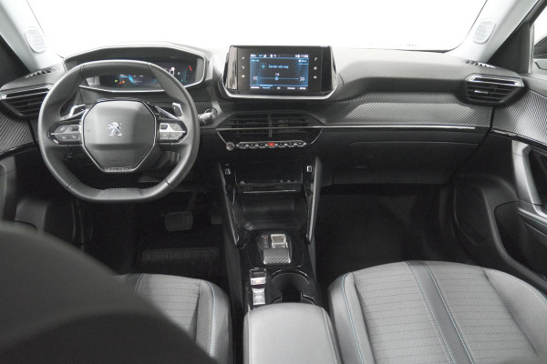 Peugeot 2008 PureTech 130 EAT8 Allure Pack | Camera | Parkeersensoren | Keyless Entry |  Apple Carplay