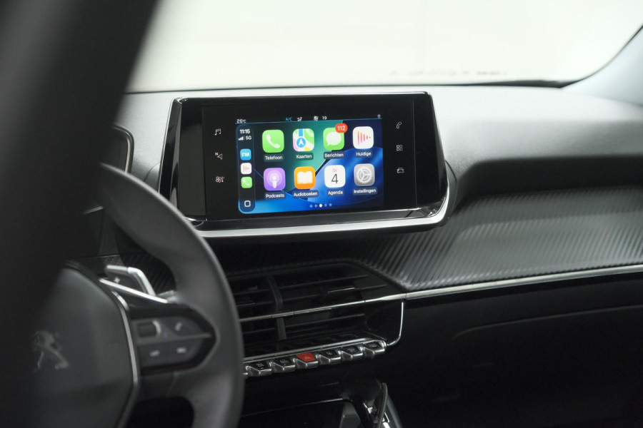 Peugeot 2008 PureTech 130 EAT8 Allure Pack | Camera | Parkeersensoren | Keyless Entry |  Apple Carplay