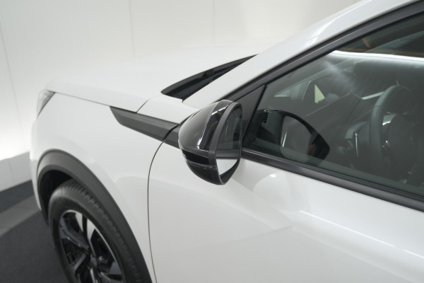 Peugeot 2008 PureTech 130 EAT8 Allure Pack | Camera | Parkeersensoren | Keyless Entry |  Apple Carplay
