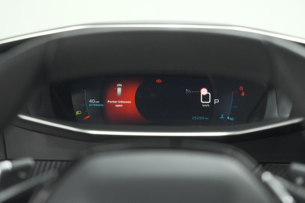 Peugeot 2008 PureTech 130 EAT8 Allure Pack | Camera | Parkeersensoren | Keyless Entry |  Apple Carplay