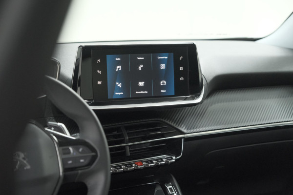 Peugeot 2008 PureTech 130 EAT8 Allure Pack | Camera | Parkeersensoren | Keyless Entry |  Apple Carplay