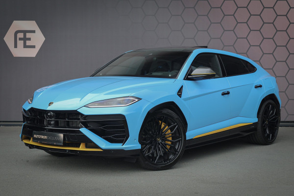 Lamborghini Urus SE 4.0 V8 Hybrid | AKRAPOVIC | ADAPTIVE | TREKHAAK | MASSAGE | STOELVERWARMING & VERKOELING | SUEDE HEMEL | B&O 3D AUDIO |