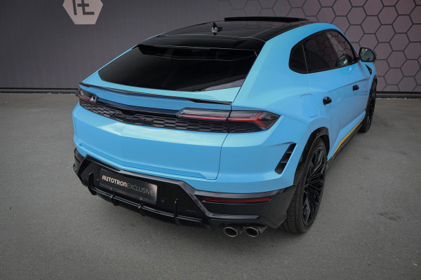 Lamborghini Urus SE 4.0 V8 Hybrid | AKRAPOVIC | ADAPTIVE | TREKHAAK | MASSAGE | STOELVERWARMING & VERKOELING | SUEDE HEMEL | B&O 3D AUDIO |