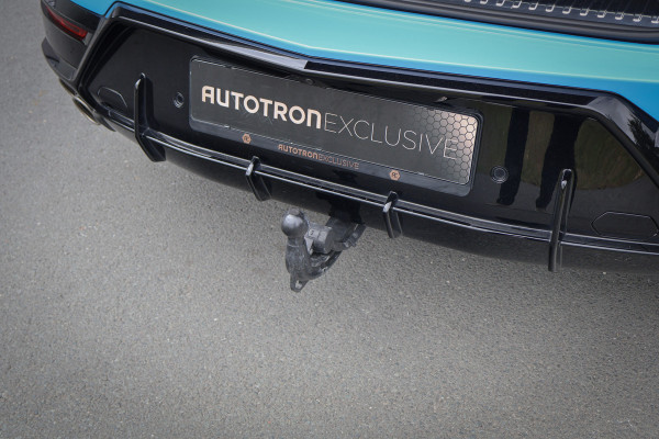 Lamborghini Urus SE 4.0 V8 Hybrid | AKRAPOVIC | ADAPTIVE | TREKHAAK | MASSAGE | STOELVERWARMING & VERKOELING | SUEDE HEMEL | B&O 3D AUDIO |