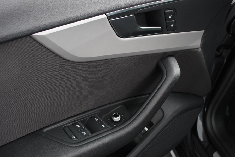 Audi A5 Sportback 40 TFSI Prestige Plus Automaat Navigatie Apple Carplay/Android Auto Camera Climate Control Virtual Cockpit Led Dab Elektrische bedienbare achterklep Stoel verwarming