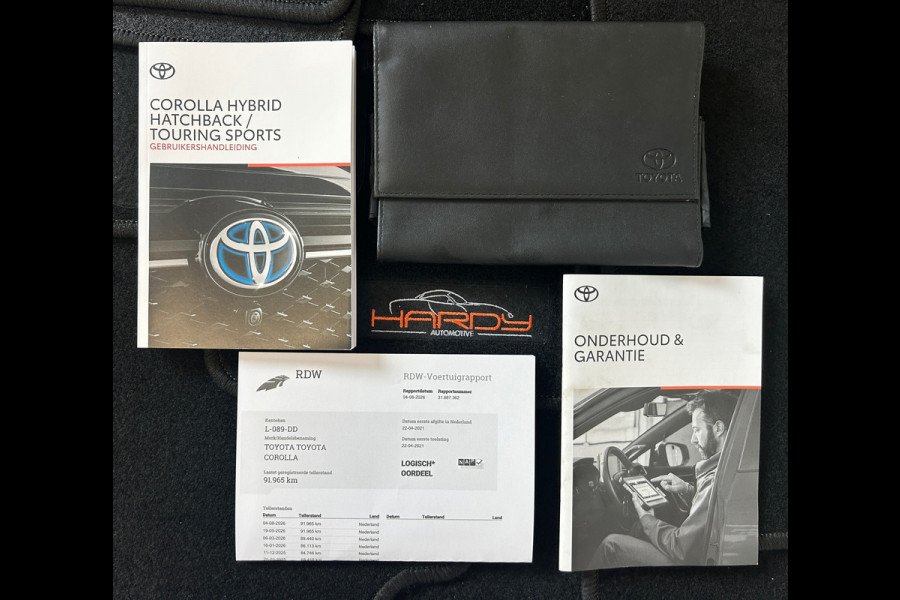 Toyota Corolla Touring Sports 1.8 Hybrid Business Plus Fabrieksgarantie 1e EIG Dealer Onderhouden