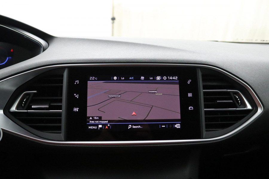 Peugeot 308 SW 1.2 Allure*ECC*ACC*NAVI*CAM*CARPLAY*