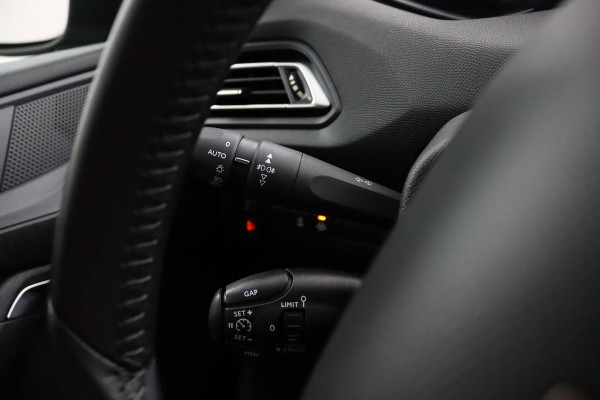 Peugeot 308 SW 1.2 Allure*ECC*ACC*NAVI*CAM*CARPLAY*