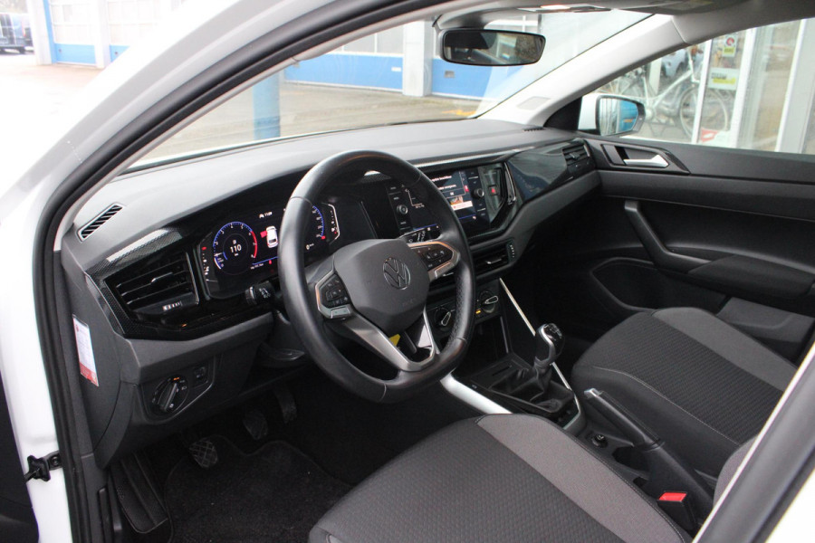 Volkswagen Polo 1.0 TSI Life | Virtual Cockpit| Stoelverwarming | Airco | 37.000 km!