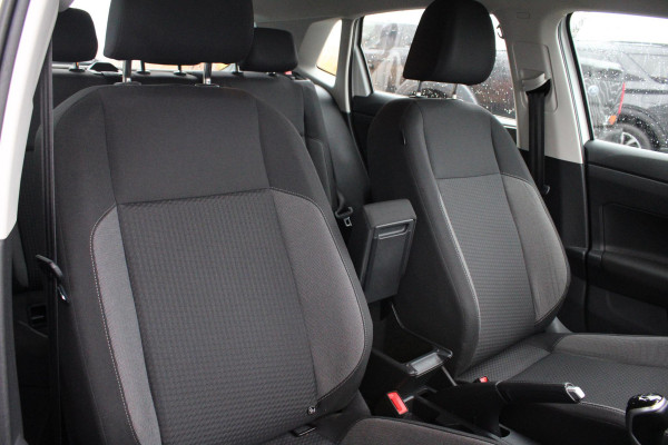 Volkswagen Polo 1.0 TSI Life | Virtual Cockpit| Stoelverwarming | Airco | 37.000 km!