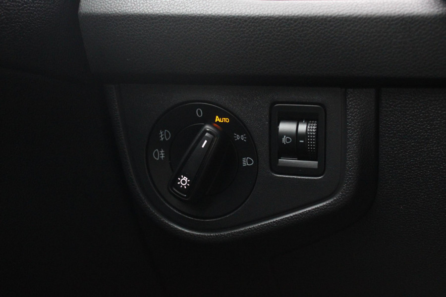 Volkswagen Polo 1.0 TSI Life | Virtual Cockpit| Stoelverwarming | Airco | 37.000 km!