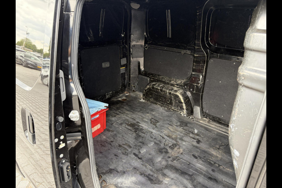 Nissan E-NV200 Business 40 kWh*ECC*CRUISE*HAAK*CAM*NAVI*KEYLESS*