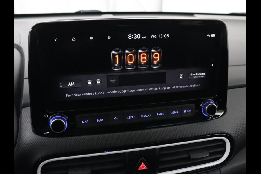 Hyundai Kona 1.6 GDI HEV Premium | Stoelventilatie | Leder 1e eigenaar | Adaptive cruise | Head-Up | Trekhaak | Achterbankverwarming | Carplay | Navigatie | Keyless | Krell Audio | Side Assist | Stoelverwarming