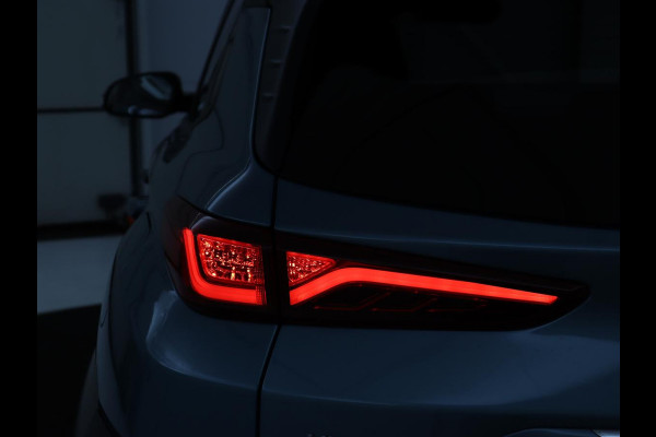 Hyundai Kona 1.6 GDI HEV Premium | Stoelventilatie | Leder 1e eigenaar | Adaptive cruise | Head-Up | Trekhaak | Achterbankverwarming | Carplay | Navigatie | Keyless | Krell Audio | Side Assist | Stoelverwarming