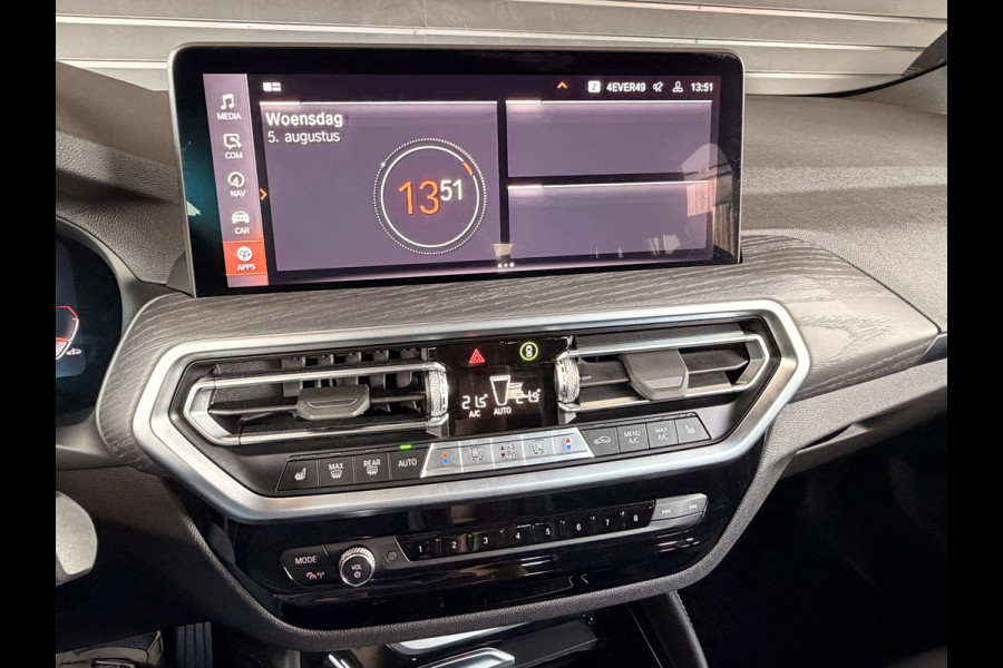 BMW X4 xDrive20i Business Edition Plus | Laser LED | Pano | Leder | Sportstoelen | Stoelverwarming | Elek. achterklep | Sfeerverlichting | Keyless | HUD |