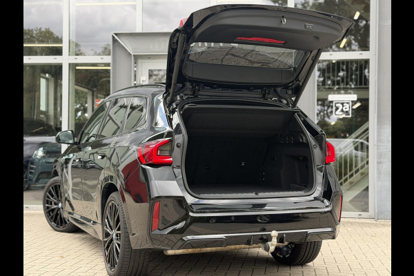 BMW X1 xDrive30e M-Sport |Pano|H/K|Leer|Memory|Innovation|360Cam|ACC|HUD|Trekhaak|20"