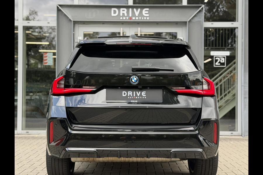 BMW X1 xDrive30e M-Sport |Pano|H/K|Leer|Memory|Innovation|360Cam|ACC|HUD|Trekhaak|20"