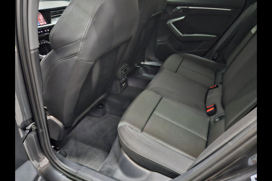 Audi A3 Sportback 40 TFSI-e Facelift S-Line Matrix Keyless Camera Virtual BTW