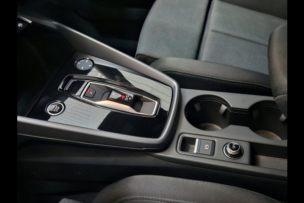 Audi A3 Sportback 40 TFSI-e Facelift S-Line Matrix Keyless Camera Virtual BTW